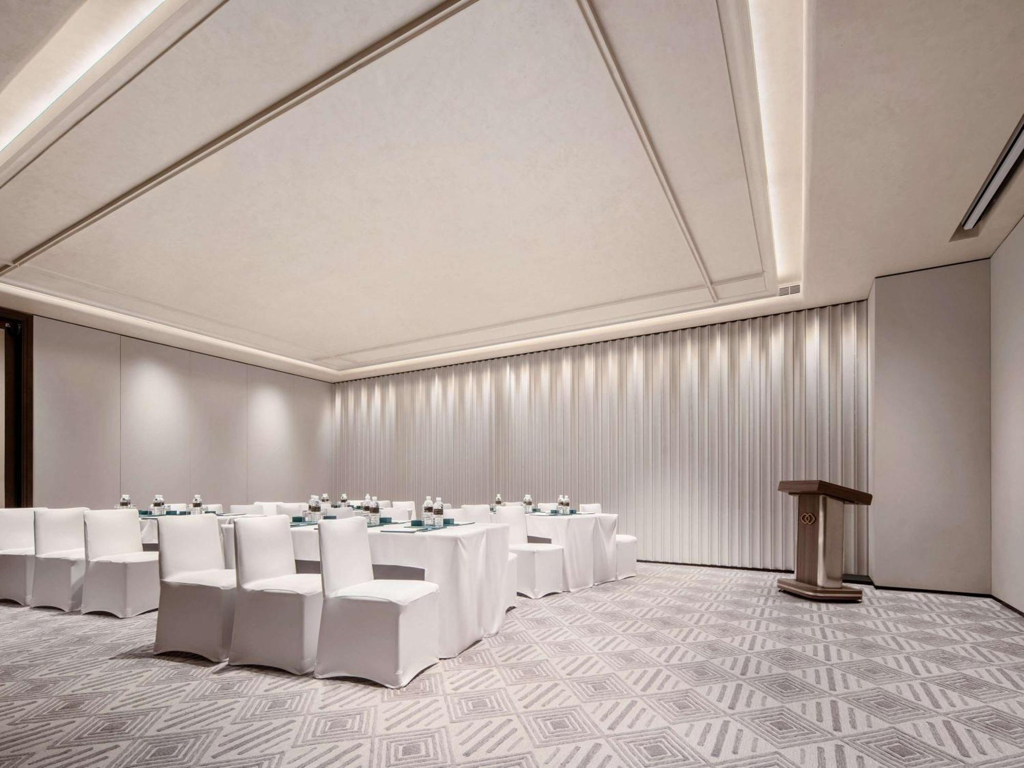 Sofitel Shanghai North Bund Экстерьер фото